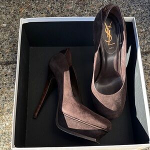 Yves Saint Laurent Tribute Platform Pump
